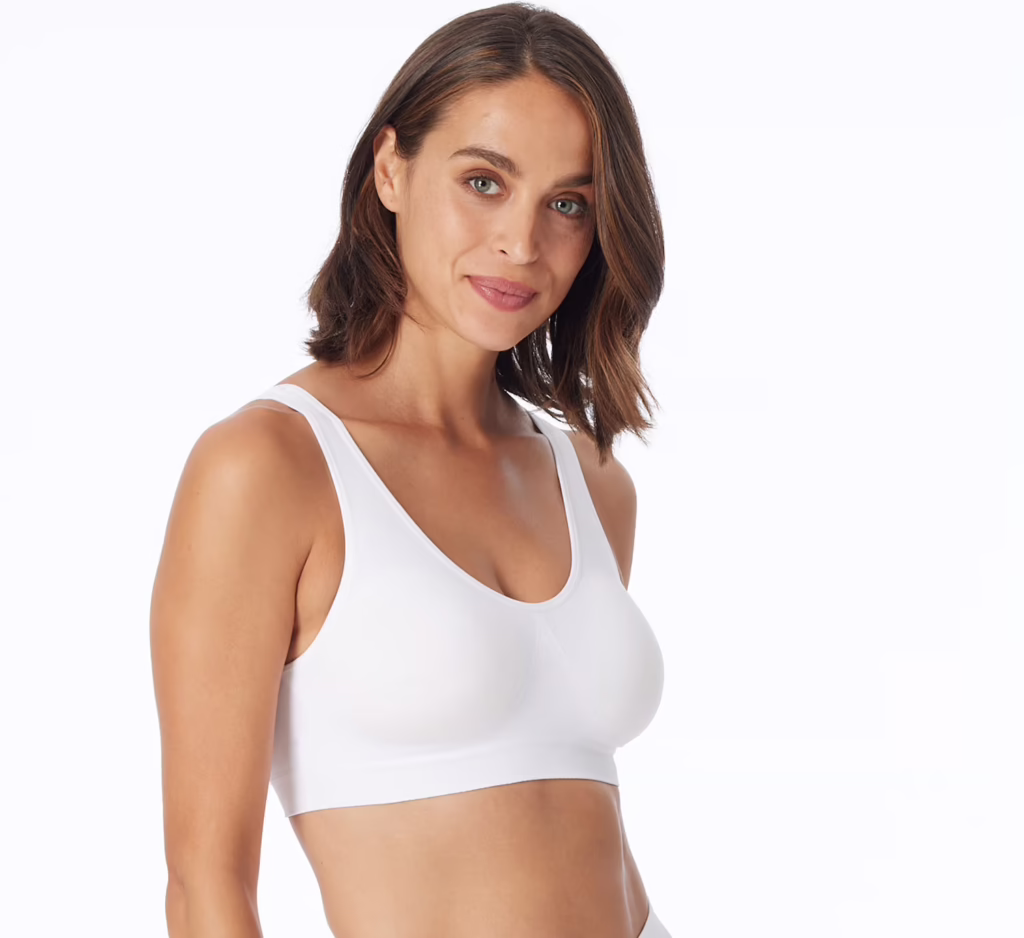 Frau trägt ein weißes Seamless-Bustier